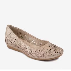 BARETRAPS GOLD BALLET SHOES Short Wedge Slip On Flats MARIAH MEMORY FOAM 10 NIB